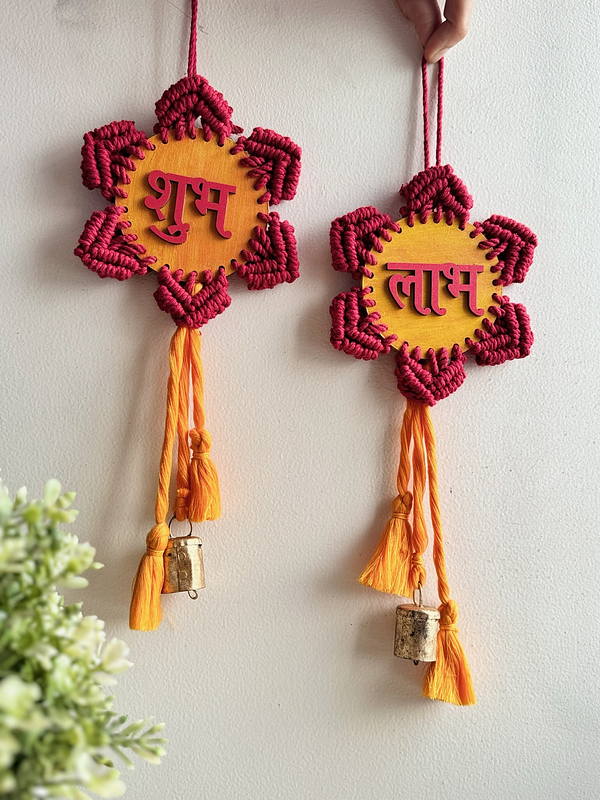 Shubh Labh Hanging