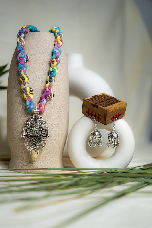 Dhaga Sutra Rainbow Bliss